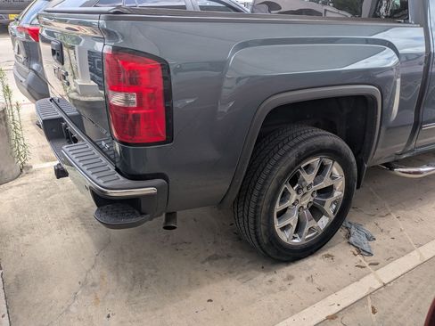 Used 2014 GMC Sierra 1500 SLT w/ SLT Preferred Package AWD/4WD image 5