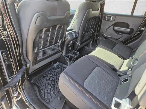 Used 2023 Jeep Gladiator Mojave w/ Cold Weather Group image 11