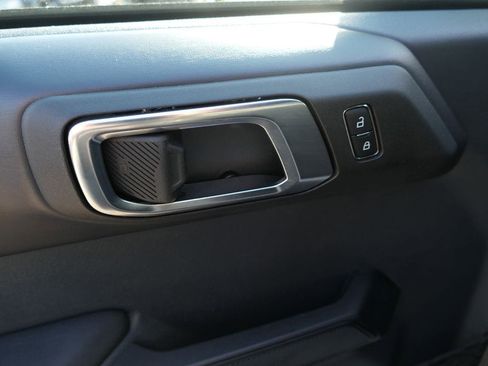 Used 2025 Ford Bronco Outer Banks AWD/4WD image 14