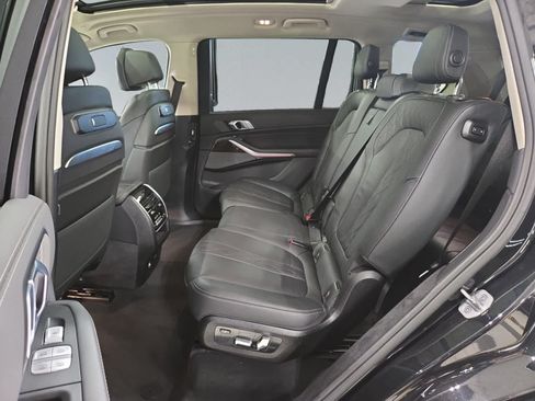 Used 2026 BMW X7 xDrive40i AWD/4WD image 19