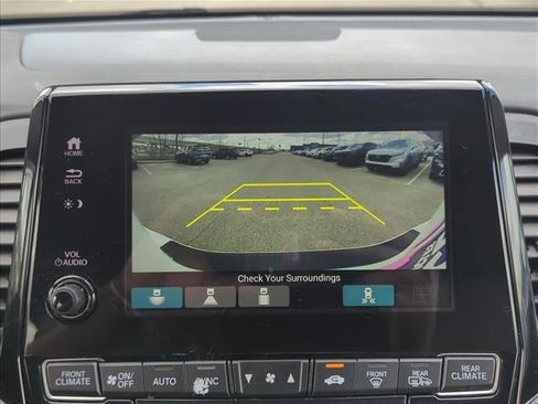 Used 2023 Honda Odyssey Elite image 14