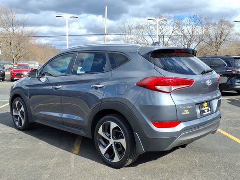 Used 2016 Hyundai Tucson Limited image 9