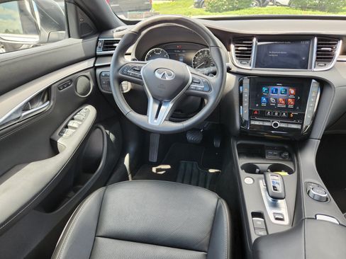Certified 2025 INFINITI QX55 Luxe w/ Accent Package AWD/4WD image 13