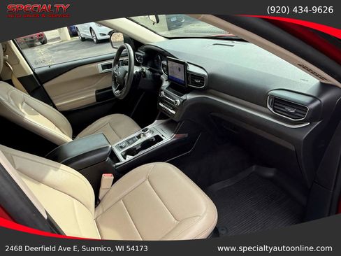 Used 2020 Ford Explorer XLT w/ Equipment Group 202A image 19