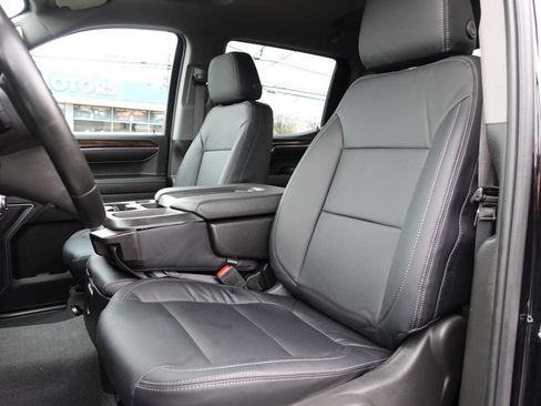 Used 2024 GMC Sierra 1500 Elevation image 16