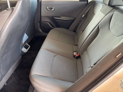Used 2025 Kia K4 FWD image 24