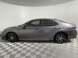 Used 2023 Toyota Camry SE image 2