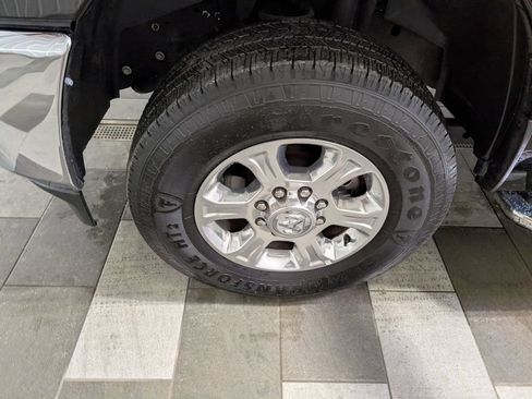 Used 2026 RAM 2500 Big Horn AWD/4WD image 8