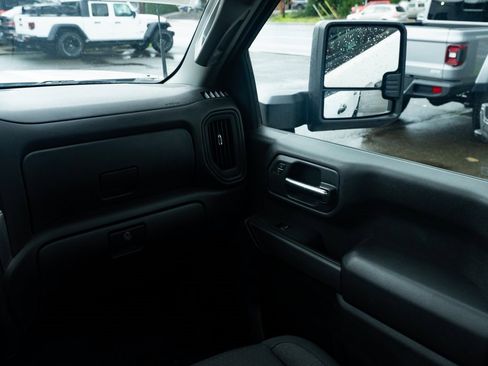 Used 2024 GMC Sierra 3500 Pro image 10