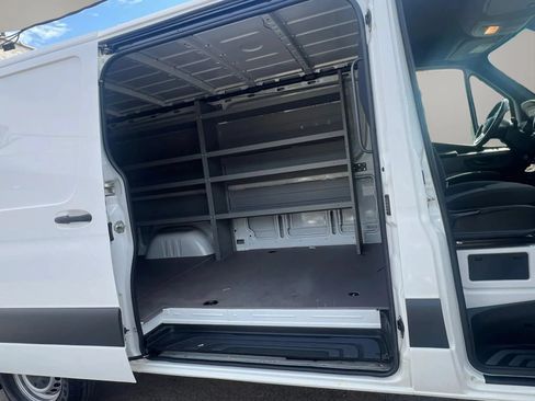 Used 2022 Mercedes-Benz Sprinter 1500 image 12
