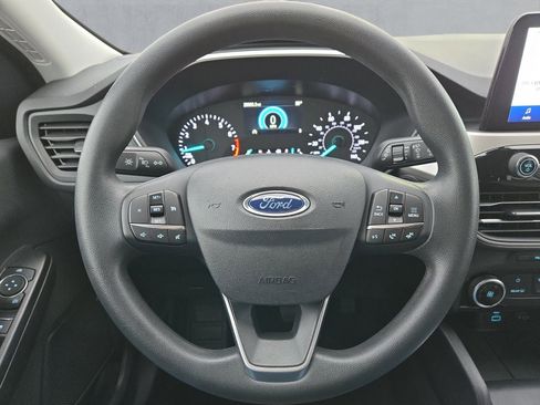 Certified 2022 Ford Escape SE image 13