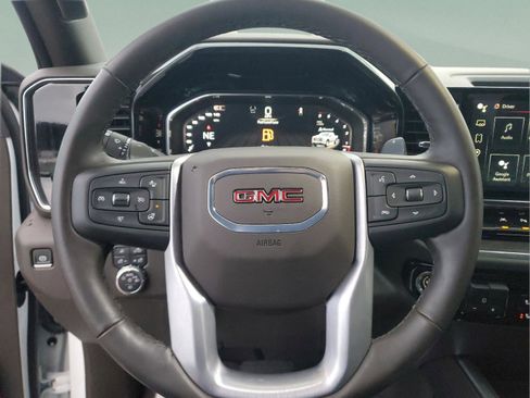 Used 2025 GMC Sierra 1500 SLT w/ SLT Premium Package image 21