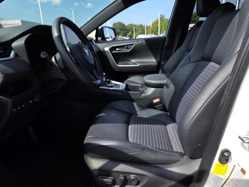 Used 2022 Toyota RAV4 XSE w/ XSE Grade Weather Package AWD/4WD image 6