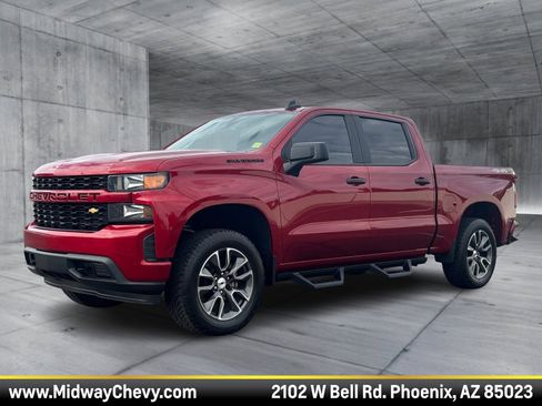 Used 2021 Chevrolet Silverado 1500 Custom image 1