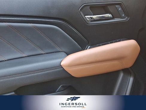 Used 2024 GMC Canyon AT4 w/ Canyon Safety Plus Package image 16