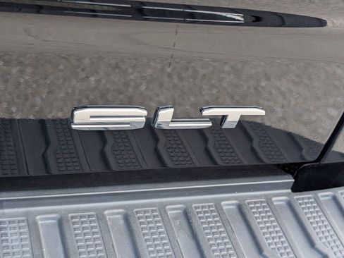 Used 2020 GMC Sierra 1500 SLT w/ SLT Premium Plus Package image 10