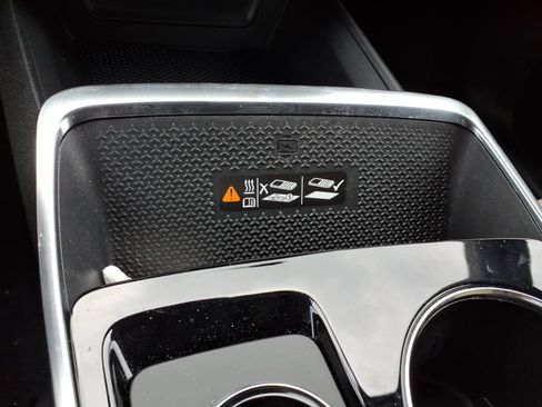 Used 2026 Chevrolet Equinox ACTIV w/ Convenience Package III FWD image 24