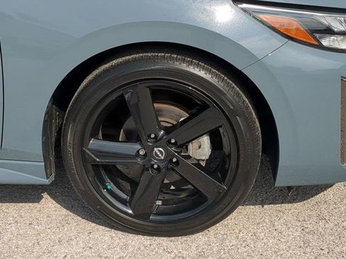 Used 2024 Nissan Sentra SR FWD image 10