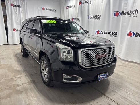 Used 2015 GMC Yukon XL Denali w/ Premium Package AWD/4WD image 7