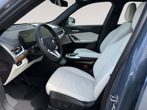 New 2026 BMW X1 xDrive28i w/ Technology Package image 9