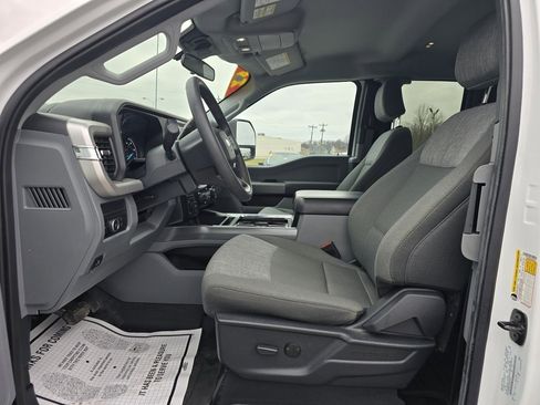 Used 2025 Ford F350 XLT image 18