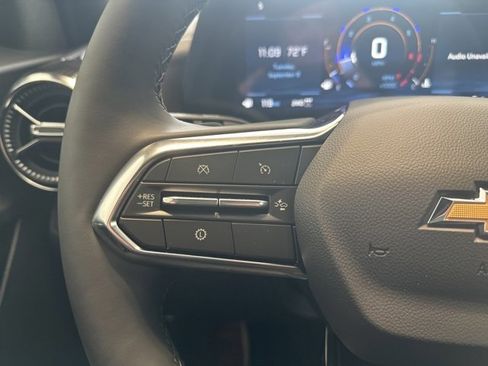 New 2026 Chevrolet Equinox LT w/ Convenience Package II image 17