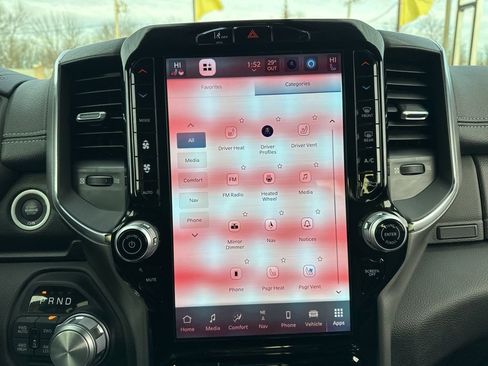 Used 2025 RAM 1500 Laramie image 42