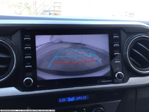 Used 2022 Toyota Tacoma SR5 RWD image 14