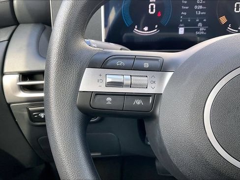 Certified 2026 Hyundai Tucson SE FWD image 18