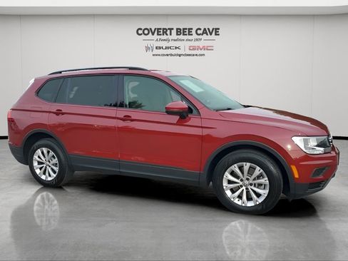 Used 2019 Volkswagen Tiguan S image 12