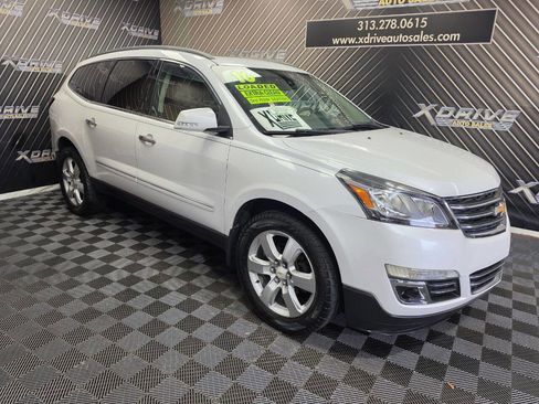 Used 2016 Chevrolet Traverse LTZ FWD image 6