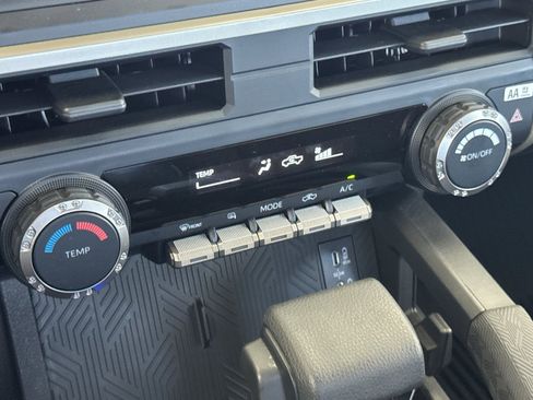Used 2025 Toyota Tacoma SR w/ SR Upgrade Package RWD image 17