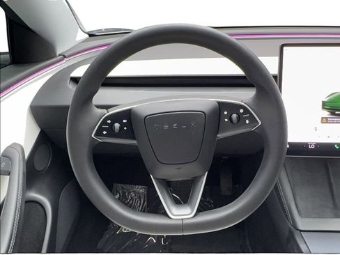Used 2025 Tesla Model 3 Long Range AWD/4WD image 34