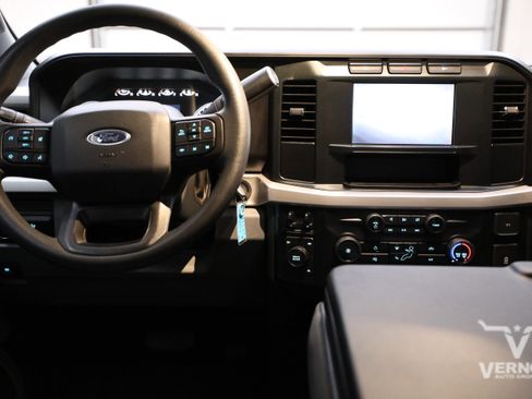 Used 2023 Ford F250 XL w/ STX Appearance Package image 19