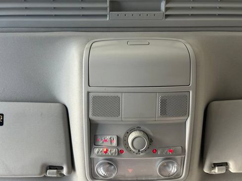 Used 2009 Volkswagen Jetta SE FWD image 13