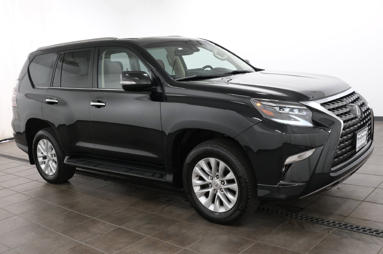 Used 2023 Lexus GX 460 Premium w/ Premium Package AWD/4WD image 7