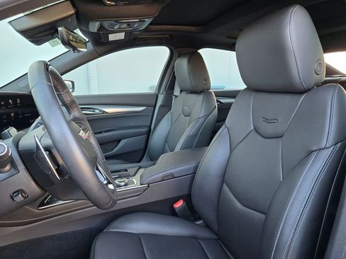New 2025 Cadillac CT5 Premium Luxury image 28