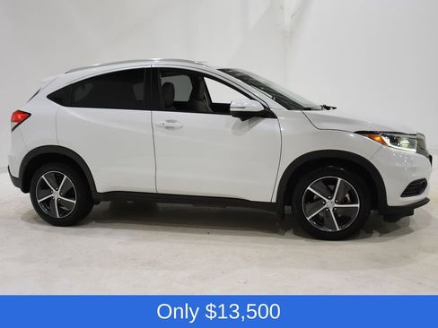 Used 2021 Honda HR-V EX image 3