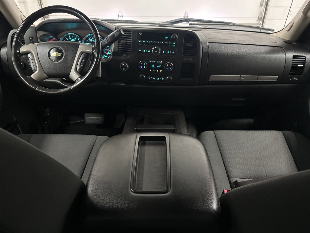 Used 2014 Chevrolet Silverado 2500 LT AWD/4WD image 23