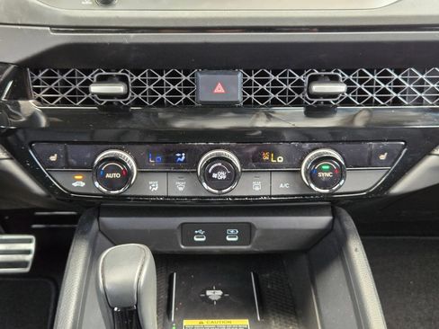 Used 2025 Honda Accord Sport image 18