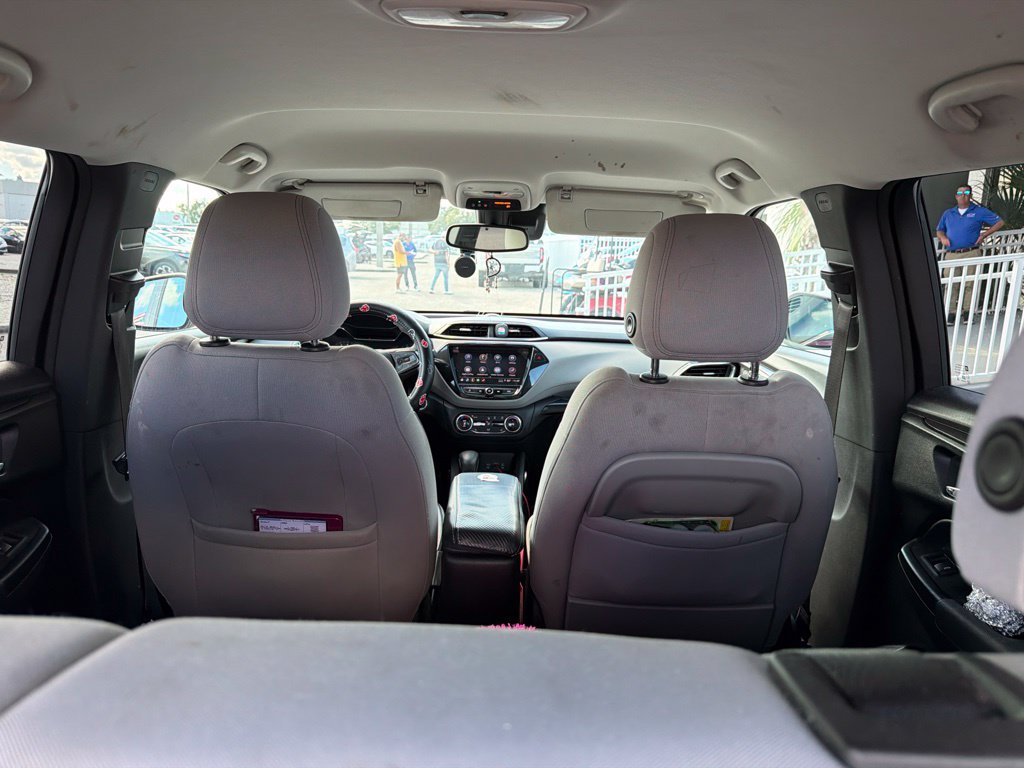 Used 2021 Chevrolet TrailBlazer LT w/ Convenience Package FWD image 11