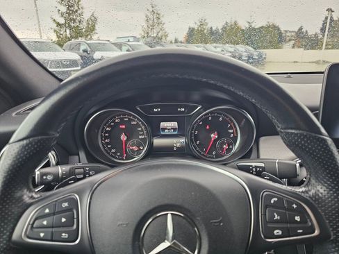 Used 2019 Mercedes-Benz GLA 250 4MATIC image 26
