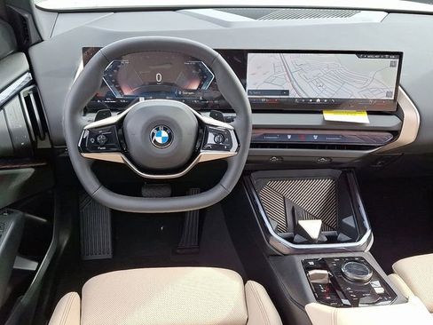 Certified 2025 BMW X3 xDrive30i image 11