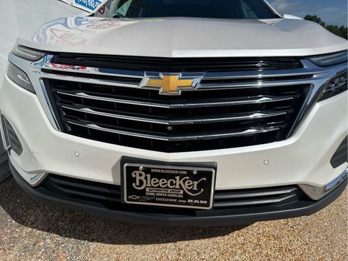 Used 2023 Chevrolet Equinox Premier FWD image 11