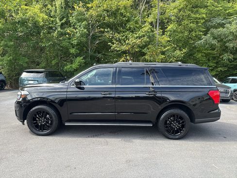 Used 2022 Ford Expedition Max XLT AWD/4WD image 34