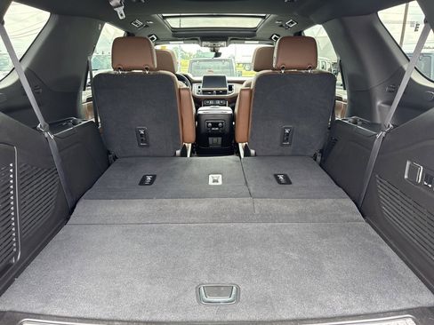 Used 2021 Chevrolet Tahoe High Country image 9