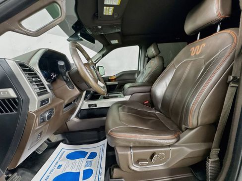 Used 2017 Ford F150 King Ranch w/ Equipment Group 601A Luxury AWD/4WD image 27