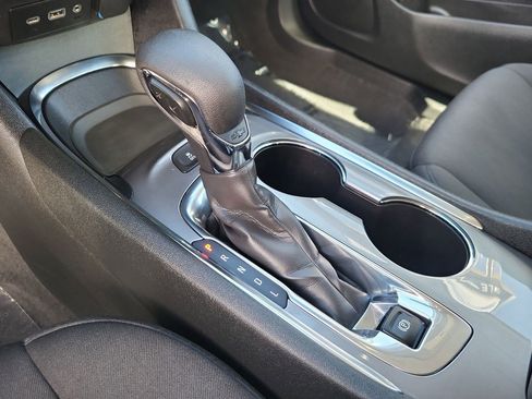 Used 2024 Chevrolet Malibu LT image 20