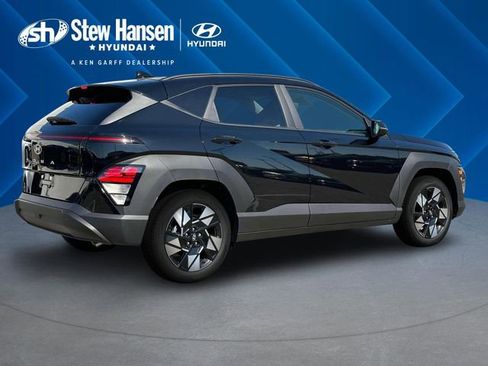Used 2025 Hyundai Kona SEL AWD/4WD image 9