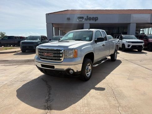 Used 2013 GMC Sierra 2500 W/T w/ Work Truck Preferred Package AWD/4WD image 1